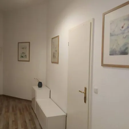 Lägenhet 2 Bedroom Flat For Families & Calm Guests