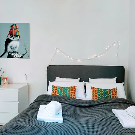 Apartment 2 Bedroom Flat For Families & Calm Guests Berlin