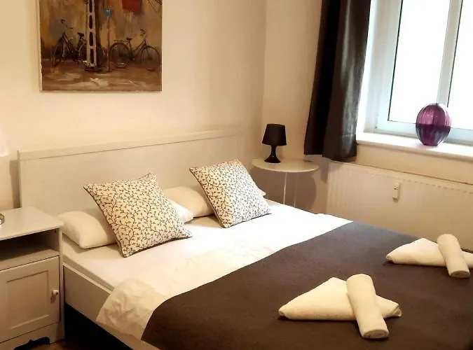 2 Bedroom Flat For Families & Calm Guests *