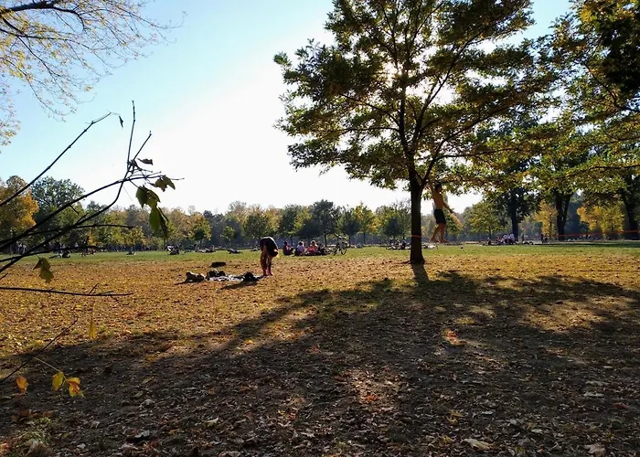 2 Bedroom Flat For Families & Calm Guests شقة