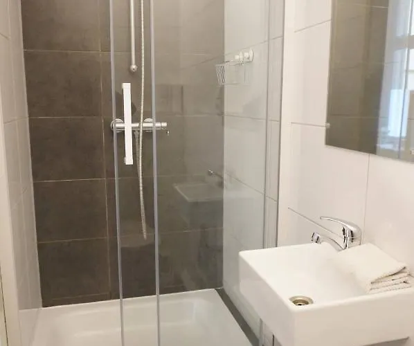 Apartamento 2 Bedroom Flat For Families & Calm Guests