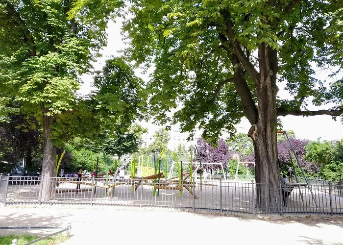 Apartamento 2 Bedroom Flat For Families & Calm Guests *