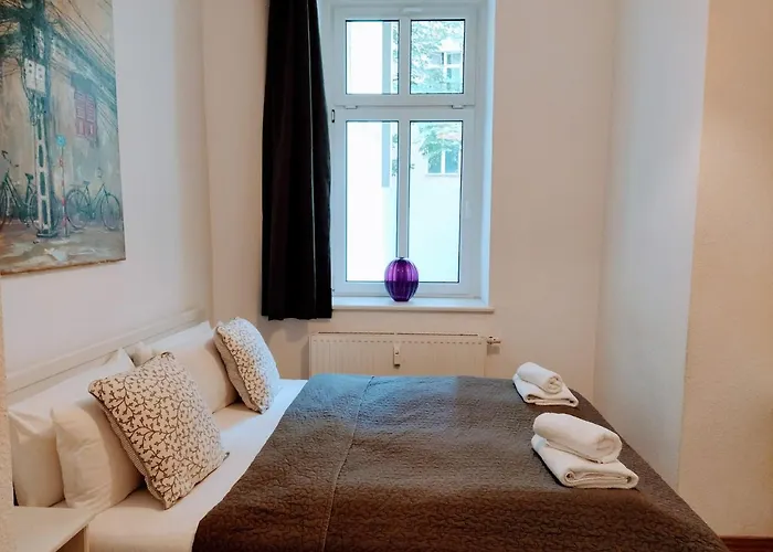 2 Bedroom Flat For Families & Calm Guests *