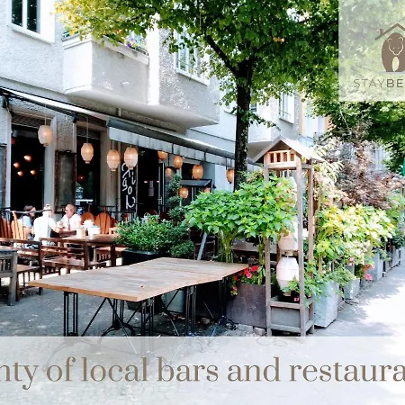 2 Bedroom Flat For Families & Calm Guests Berlin