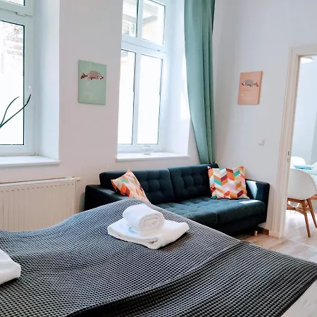 2 Bedroom Flat For Families & Calm Guests